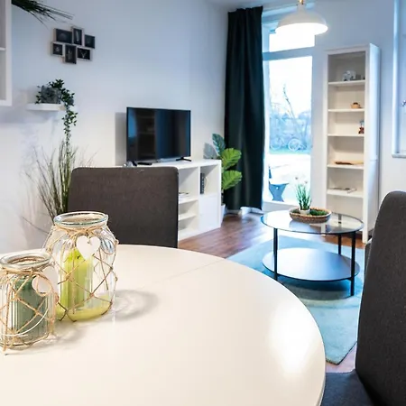شقة Gemuetliche 2-raum-wohnung Mit Terrasse Am Bruehl In *